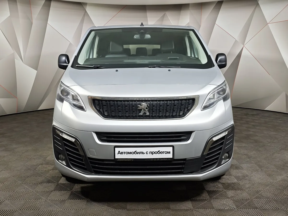 Peugeot Traveller Business 2.0 Hdi AT (150 л.с.) VIP Серый в АВИЛОН. Слайд №6