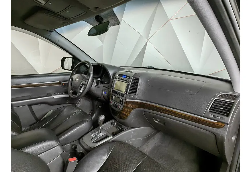 Hyundai Santa Fe 2.4 AT 4WD (174 л.с.) Черный в АВИЛОН. Слайд №11