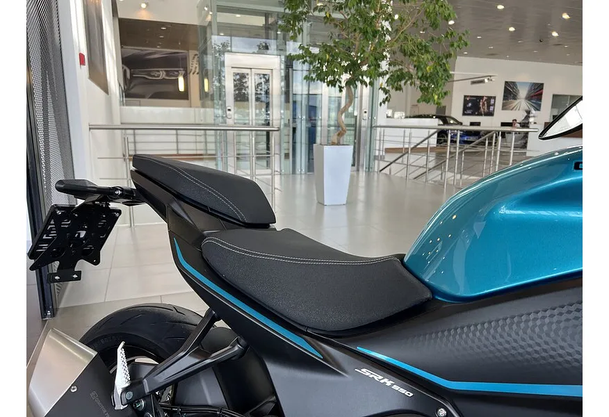 LIVE. Слайд №10