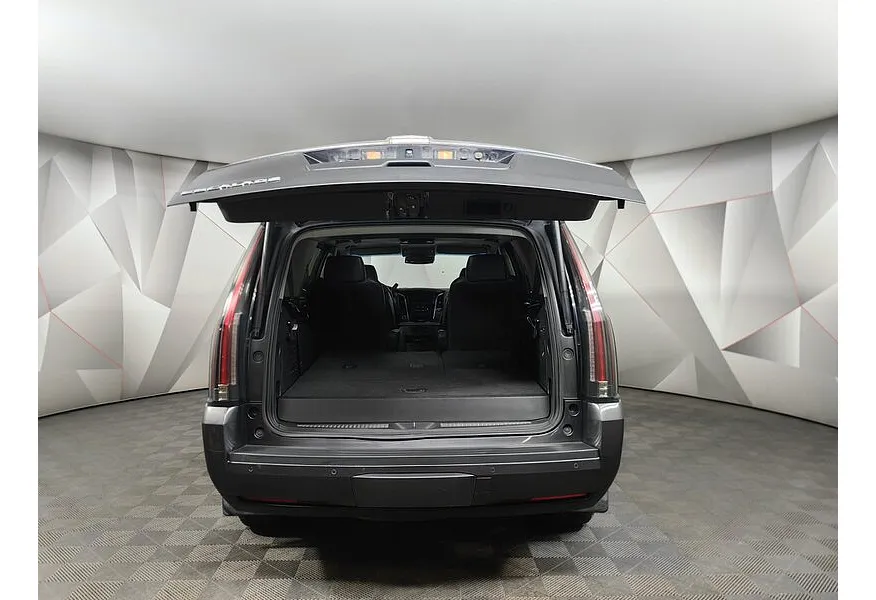 Cadillac Escalade 6.2 V8 АТ 4WD (409 л.с.) Серый в АВИЛОН. Слайд №10