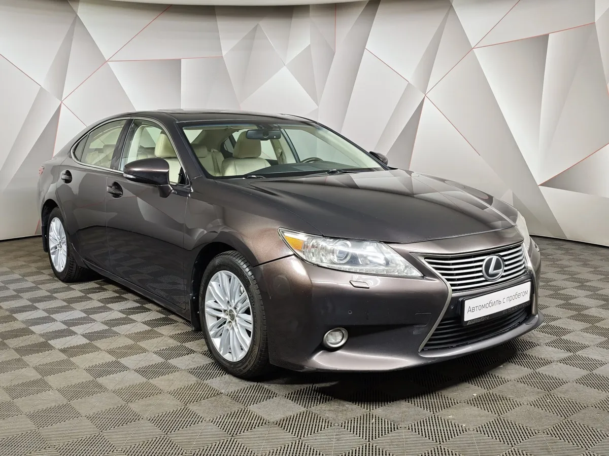 Lexus ES 250 AT (184 л.с.) Comfort Коричневый в АВИЛОН. Слайд №3