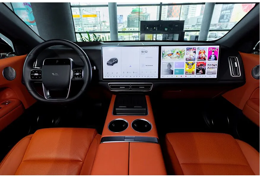 Li Auto L6 1.5 AT 4WD (150 л.с.) Pro Черный в АВИЛОН. Слайд №7