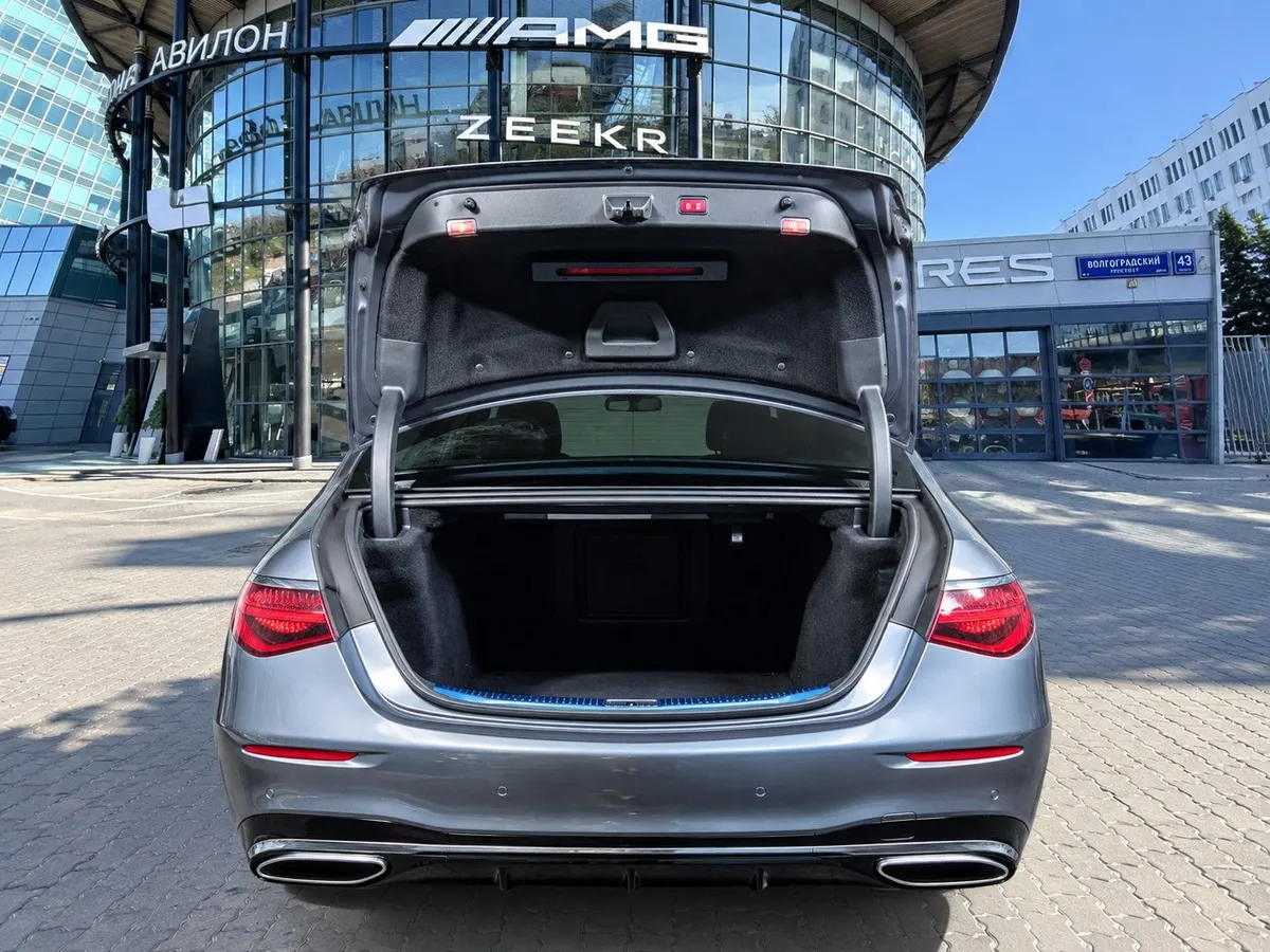 Mercedes-Benz S-Класс S 400 d 9G-Tronic 4Matic (330 л.с.) Premium Серый в АВИЛОН. Слайд №10