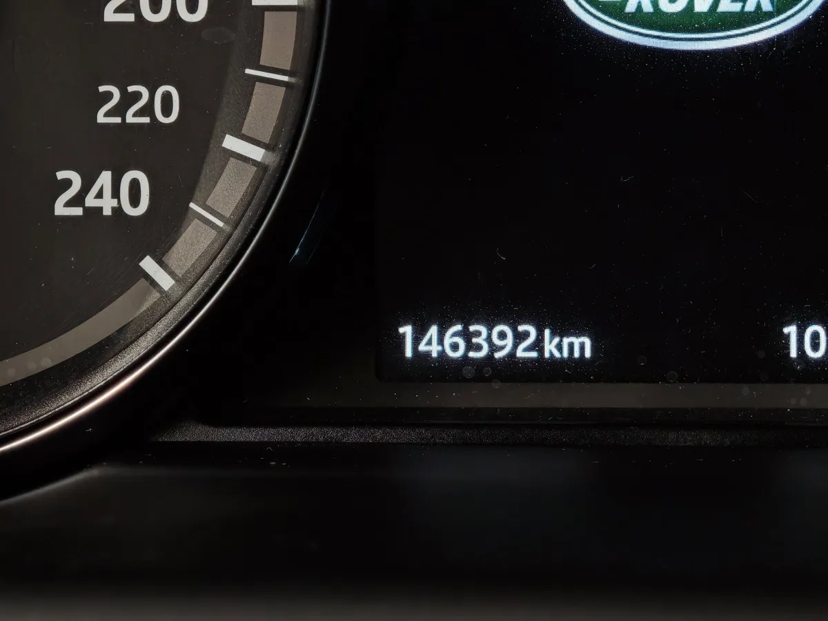 Land Rover Discovery Sport 2.0 Si4 AT 4WD (240 л.с.) SE Зеленый в АВИЛОН. Слайд №18
