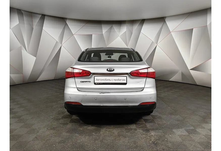Kia Cerato 1.6 AT (130 л.с.) Серебристый в АВИЛОН. Слайд №8