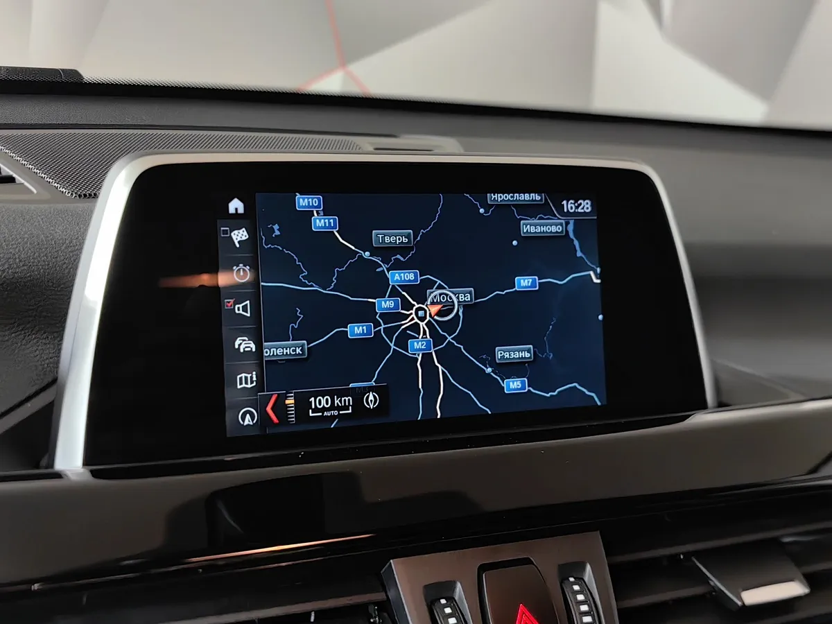 BMW X1 18d xDrive AT (150 л.с.) Advantage Plus (Локальная сборка) Оранжевый в АВИЛОН. Слайд №18