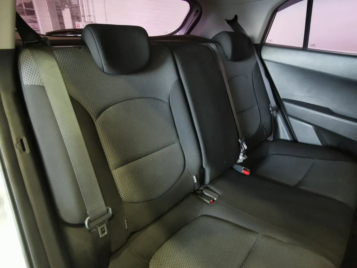 Hyundai Creta 1.6 AT (123 л.с.) Active Серебристый в АВИЛОН. Слайд №17