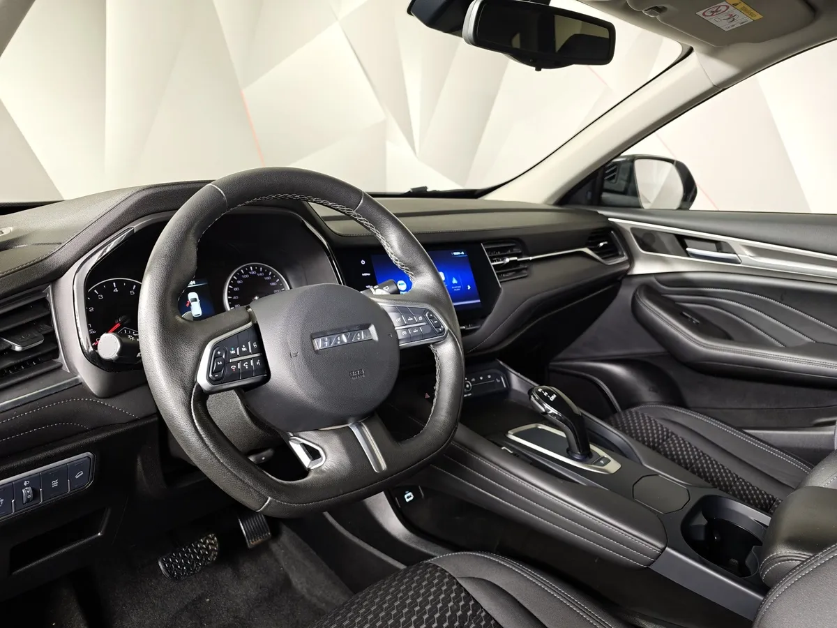 Haval F7 1.5 AT 4WD (150 л.с.) Elite Черный в АВИЛОН. Слайд №19