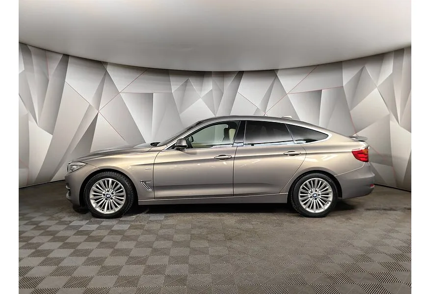 BMW 3 серия 320i xDrive AT (184 л.с.) Коричневый в АВИЛОН. Слайд №5