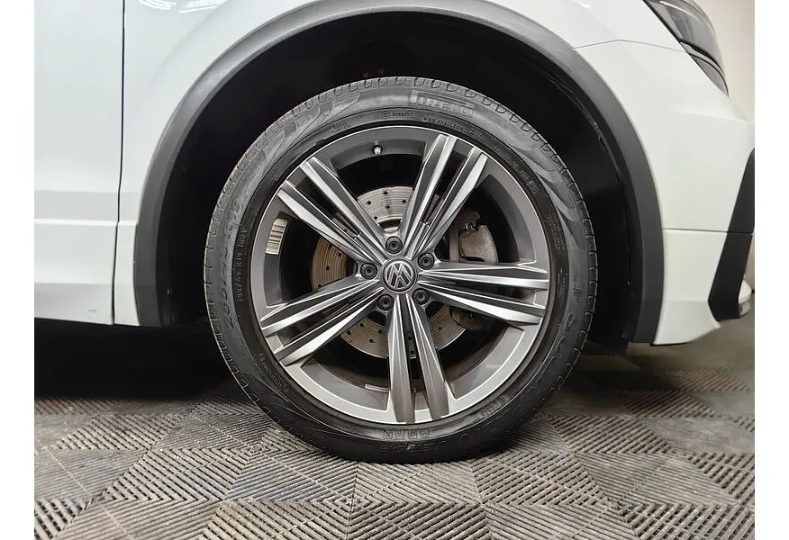 Volkswagen Tiguan 2.0 TSI 4Motion DSG (180 л.с.) Sportline Белый в АВИЛОН. Слайд №9