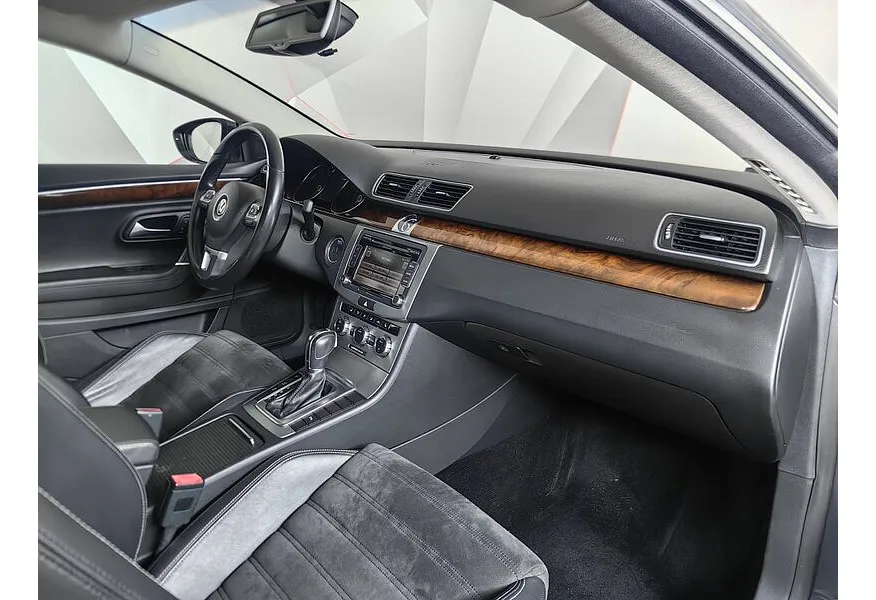 LIVE. Слайд №9