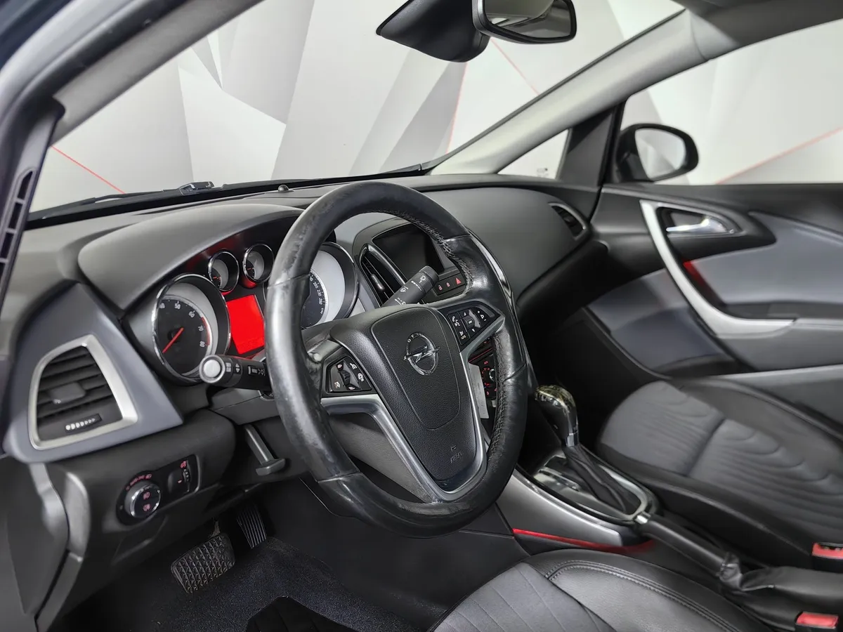 Opel Astra 1.4 Turbo AT (140 л.с.) Серый в АВИЛОН. Слайд №18