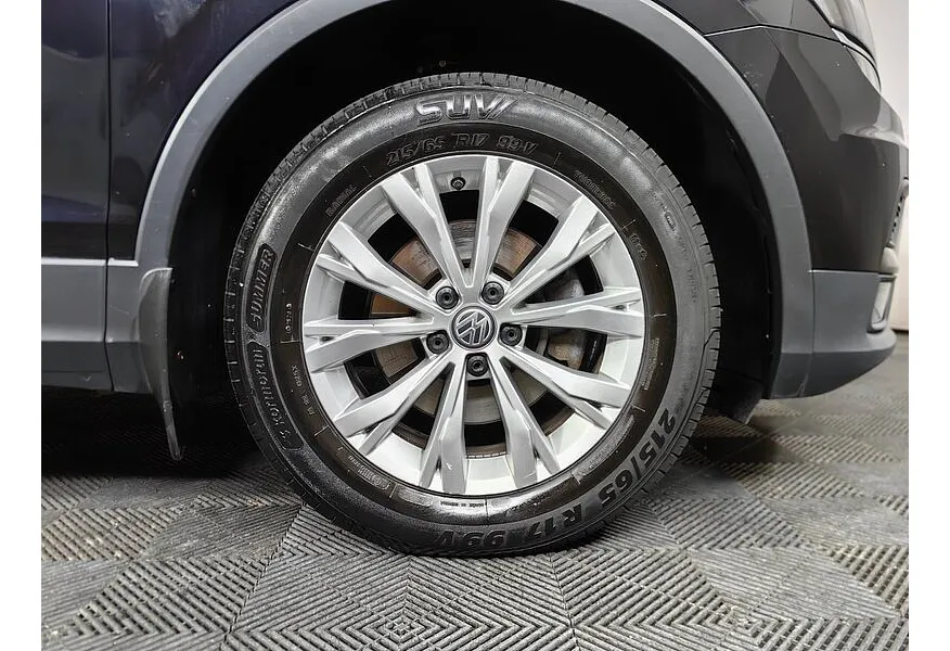 АВИЛОН - Volkswagen Tiguan 1.4 TSI 4Motion DSG (150 л.с.) Comfortline Черный - slide 16