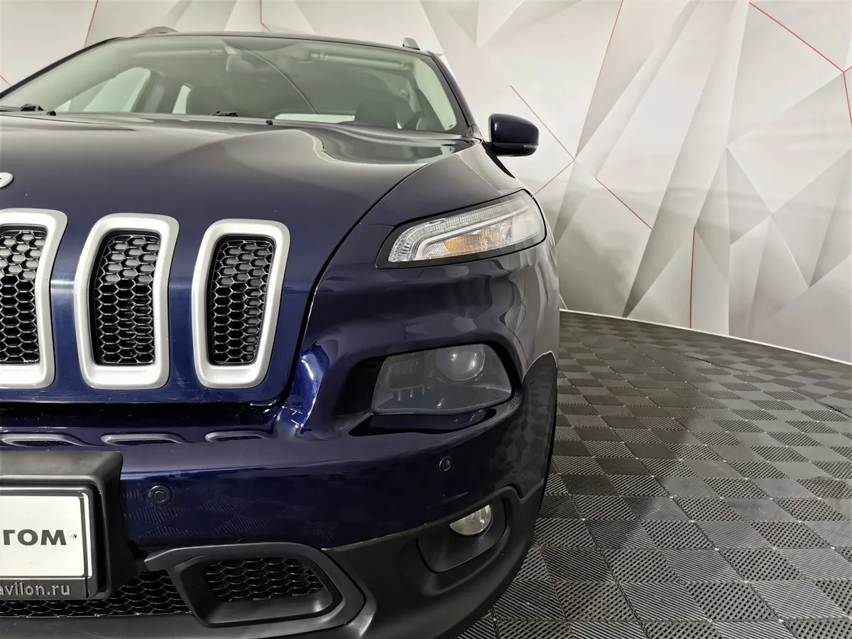 Jeep Cherokee 2.4 Tigershark Multiair AT AWD (177 л.с.) Синий в АВИЛОН. Слайд №10