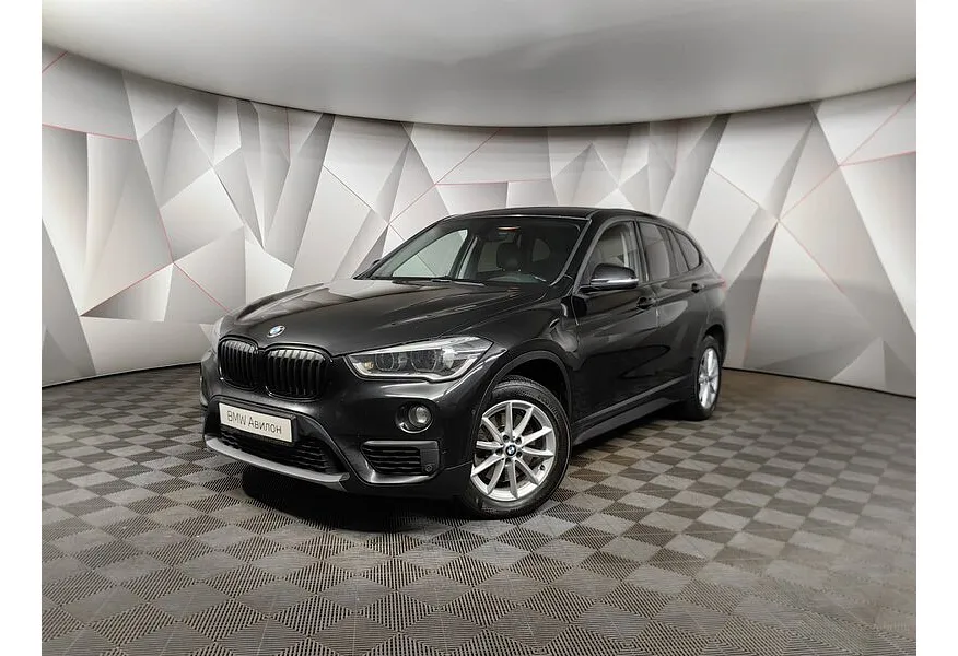 АВИЛОН - BMW X1 20i xDrive Steptronic AT (192 л.с.) Черный - slide 0