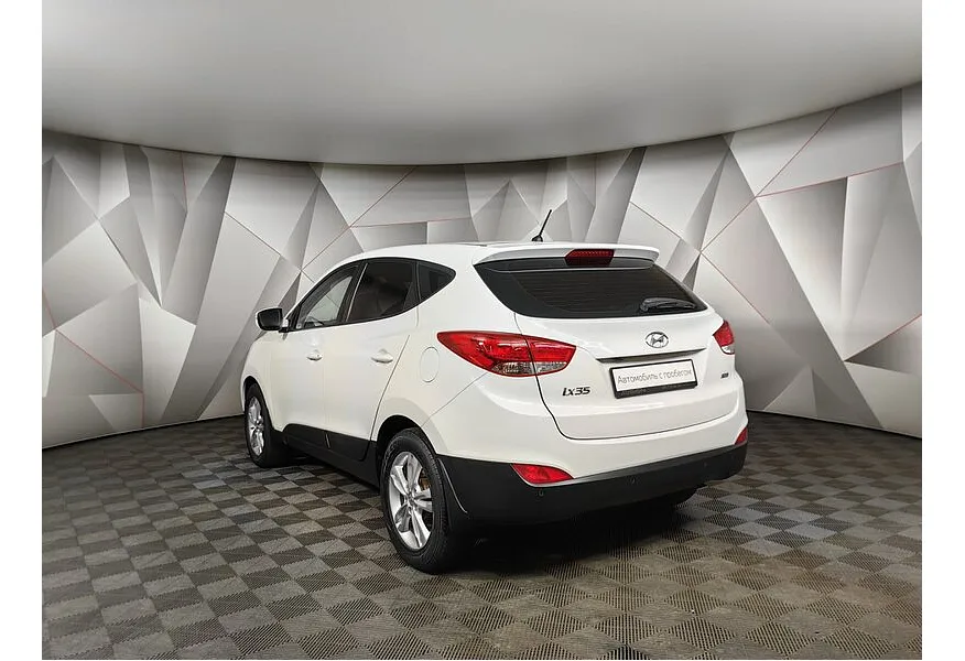Hyundai ix35 2.0 CRDi AT 4WD (136 л.с.) Comfort Белый в АВИЛОН. Слайд №7