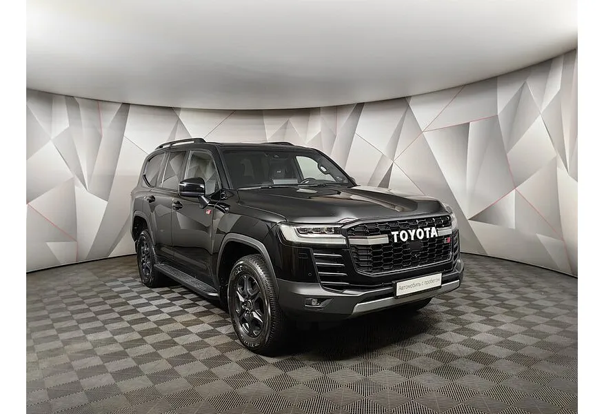 Toyota Land Cruiser 3.4 V6 AT 4WD (299 л.с.) 70th Anniversary Черный в АВИЛОН. Слайд №2