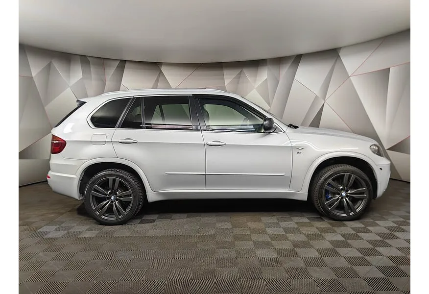 АВИЛОН - BMW X5 xDrive40d Steptronic (306 л.с.) Серебристый - slide 2