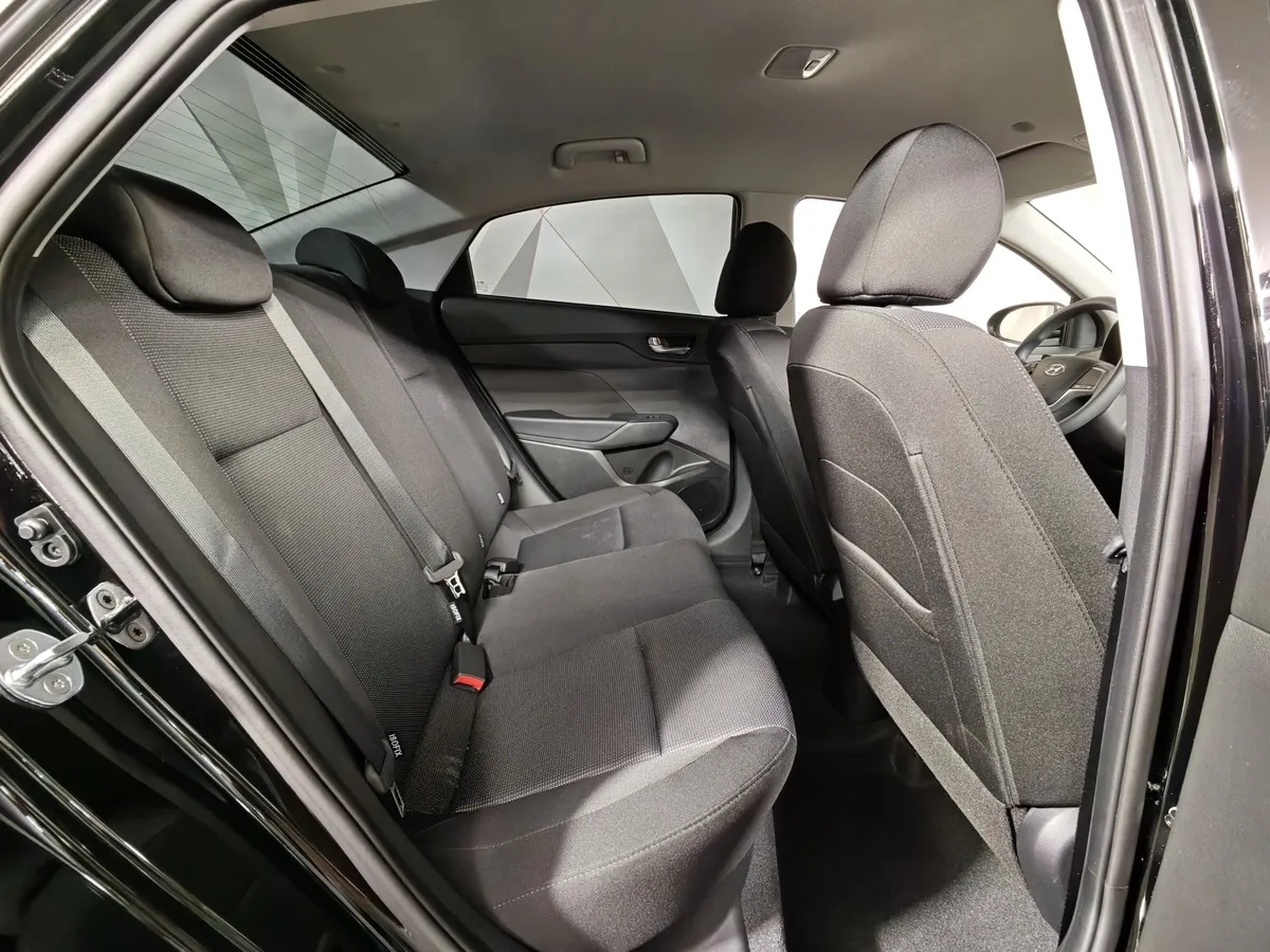Solaris HS 1.6 AT (123 л.с.) Comfort Черный в АВИЛОН. Слайд №16