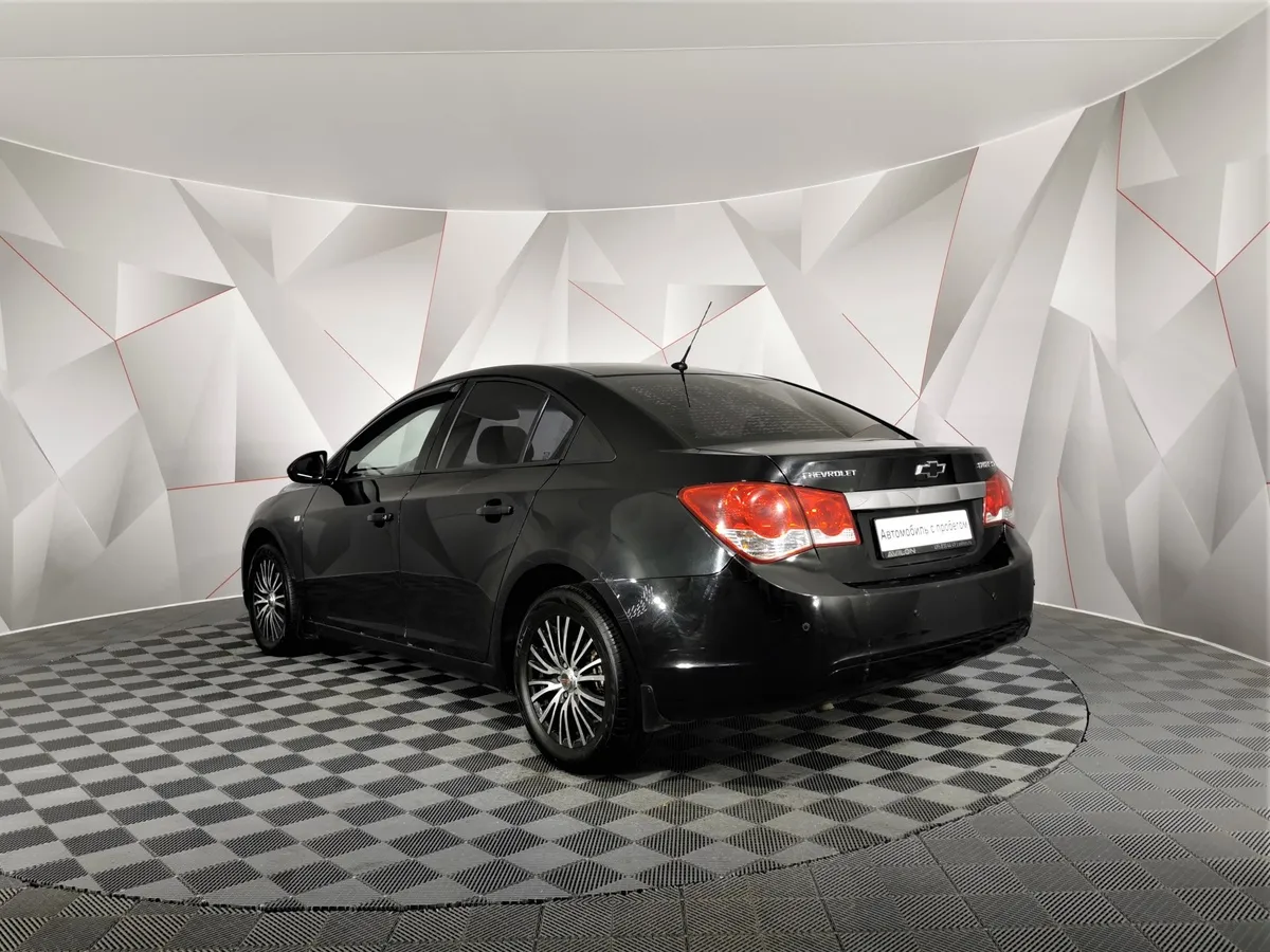 Chevrolet Cruze 1.8 AT (141 л.с.) в АВИЛОН. Слайд №4