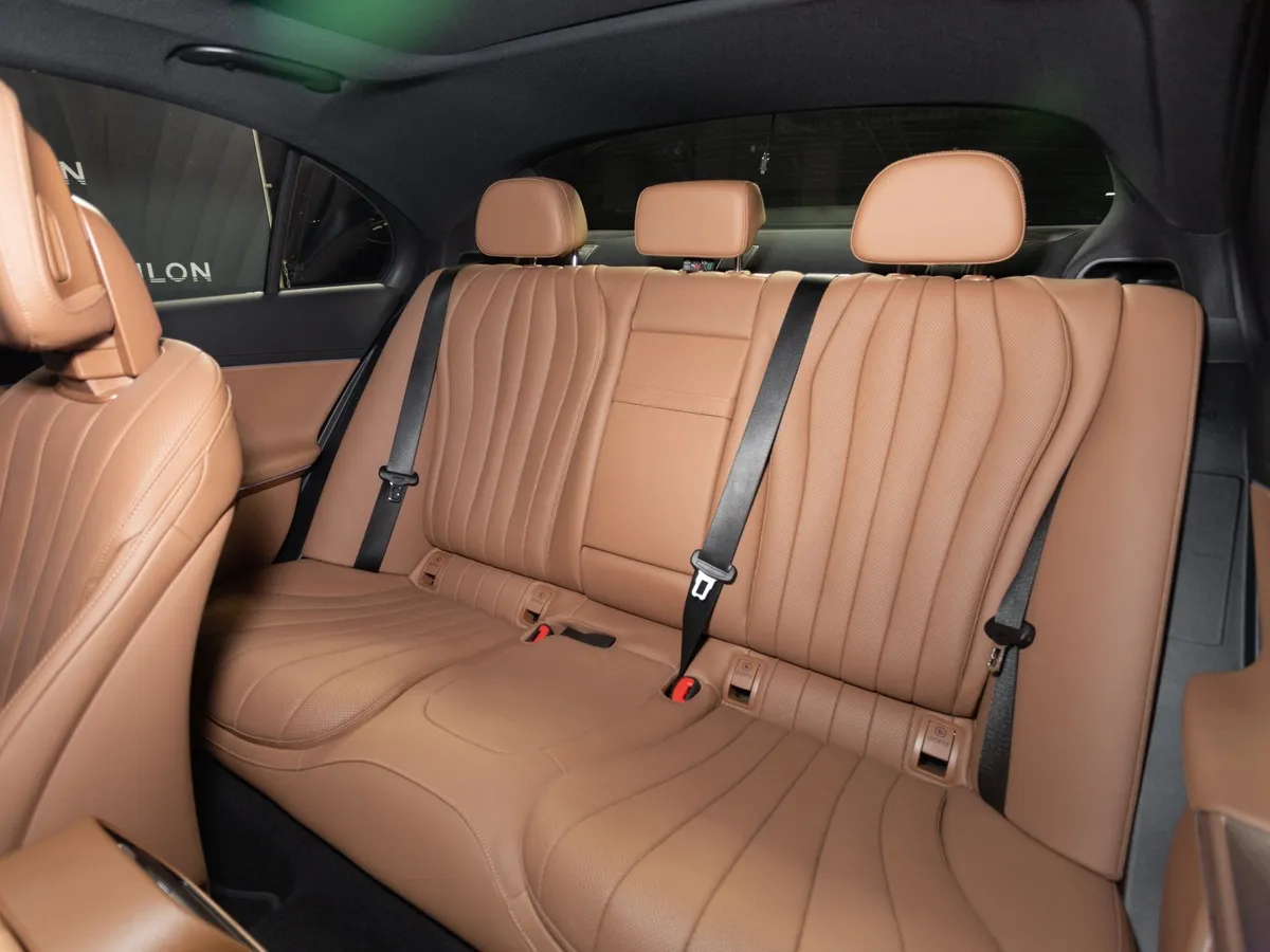 Mercedes-Benz E-Класс E 300 4MATIC (258 л.с.) Серый в АВИЛОН. Слайд №10