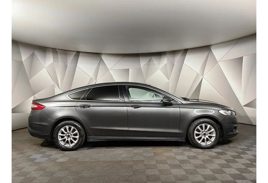 Ford Mondeo 2.5 AT (149 л.с.) Ambiente Серый в АВИЛОН. Слайд №6