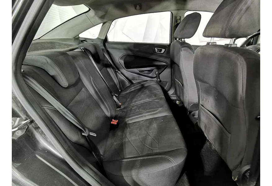 Ford Fiesta 1.6 Ti-VCT MT (105 л.с.) Trend Серый в АВИЛОН. Слайд №17 Ford Fiesta 1.6 Ti-VCT MT (105 л.с.) Trend Серый в АВИЛОН. Слайд №17