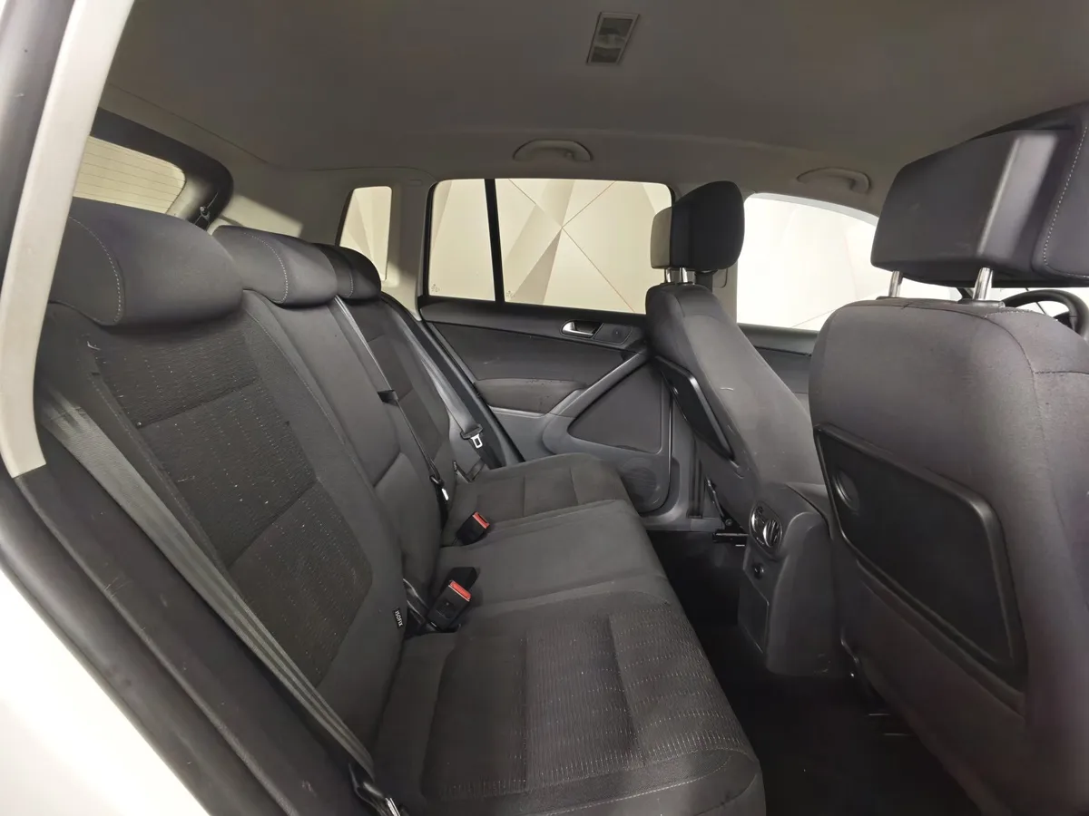 Volkswagen Tiguan 1.4 TSI 4Motion AT (150 л.с.) Белый в АВИЛОН. Слайд №15