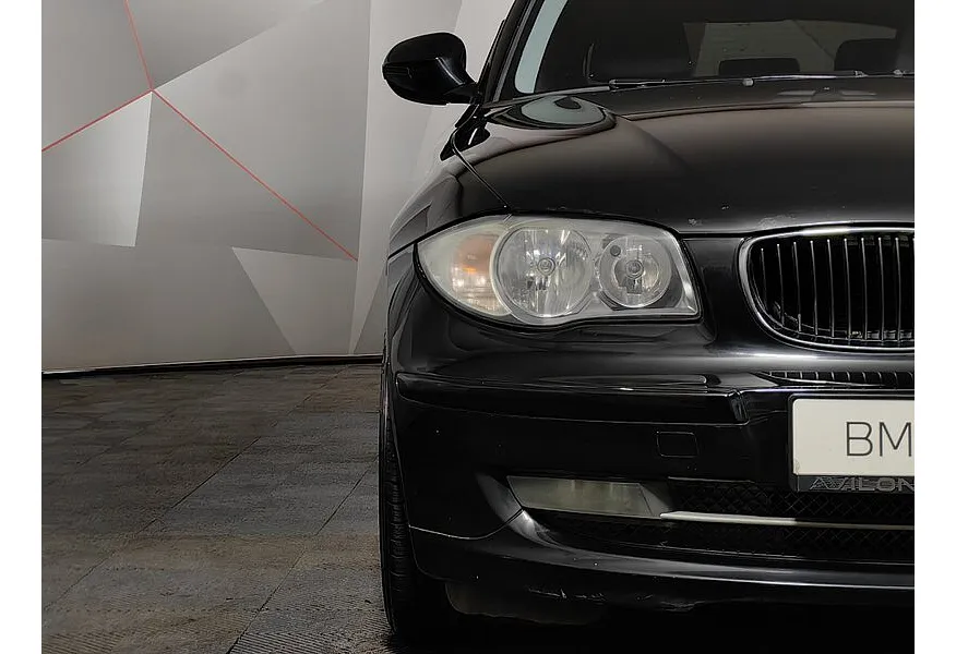 BMW 1 серия 116i AT (115 л.с.) Черный в АВИЛОН. Слайд №8