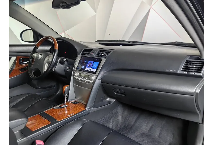 Toyota Camry 3.5 Dual VVT-i AT (277 л.с.) Черный в АВИЛОН. Слайд №12 Toyota Camry 3.5 Dual VVT-i AT (277 л.с.) Черный в АВИЛОН. Слайд №12
