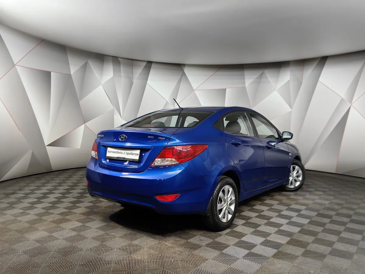 Hyundai Solaris 1.6 AT (123 л.с.) Comfort Синий в АВИЛОН. Слайд №2