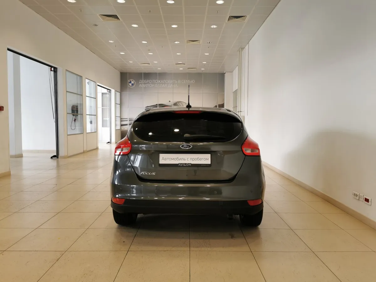 Ford Focus 1.6 Ti-VCT PowerShift (125 л.с.) SYNC Edition Серый в АВИЛОН. Слайд №8