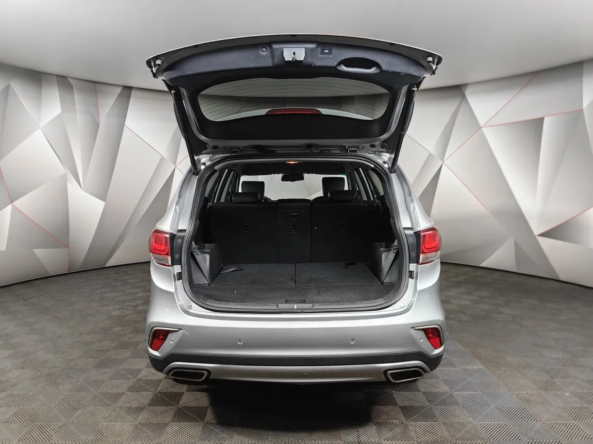Hyundai Santa Fe 2.2 CRDi AT 4WD (200 л.с.) Style Серебристый в АВИЛОН. Слайд №12