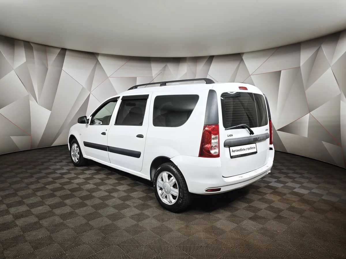 ВАЗ (Lada) Largus 1.6 MT 8 кл (5 мест) (87 л.с.) Белый в АВИЛОН. Слайд №4