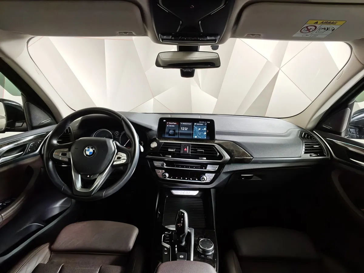 BMW X3 xDrive30d AT (249 л.с.) Luxury Черный в АВИЛОН. Слайд №11