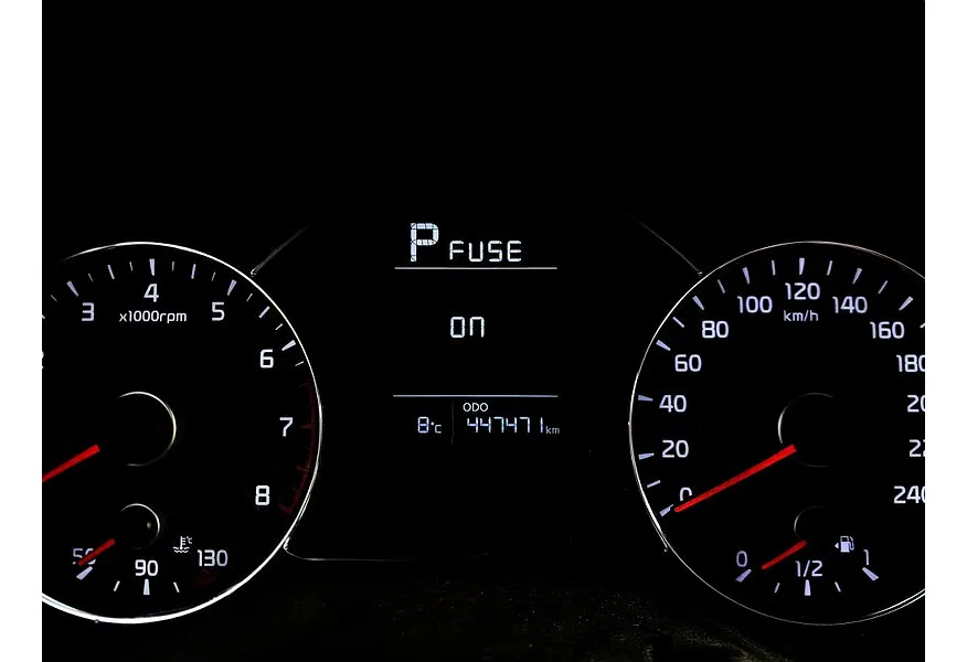 Kia Cerato 1.6 AT (130 л.с.) Comfort Белый в АВИЛОН. Слайд №8