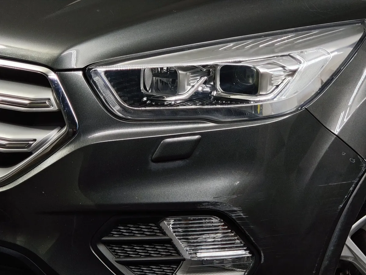 Ford Kuga 1.5 EcoBoost AT AWD (150 л.с.) Titanium Серый в АВИЛОН. Слайд №10
