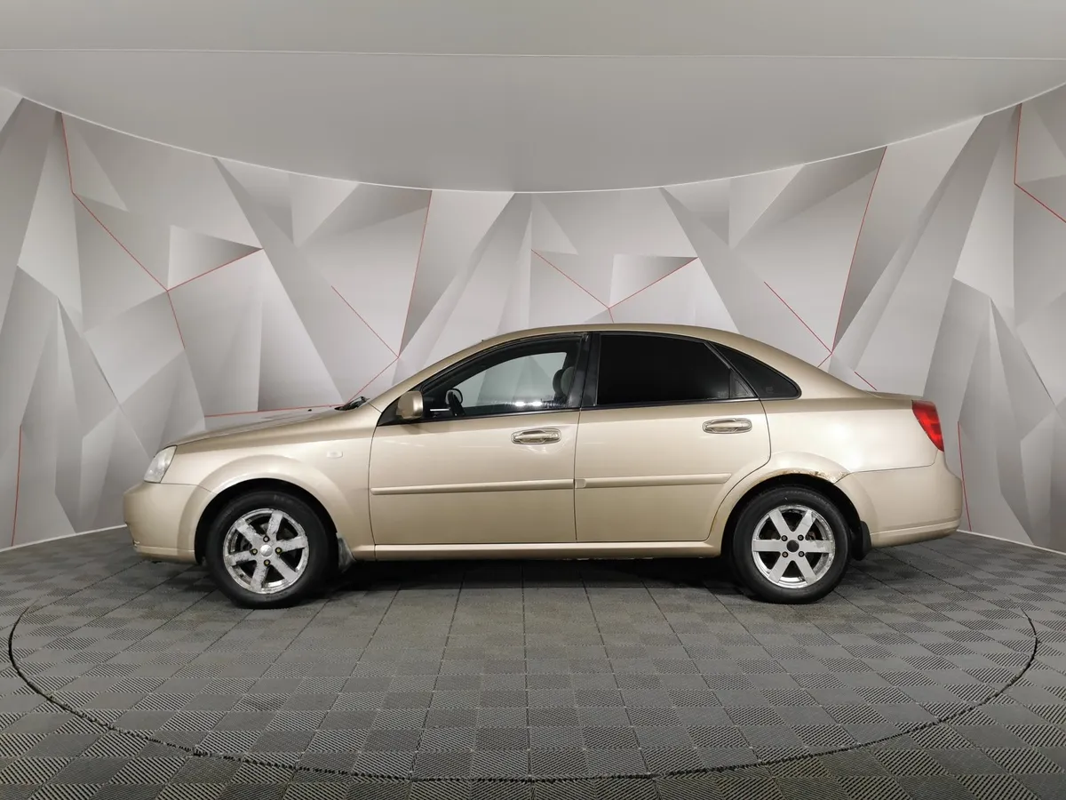 Chevrolet Lacetti 1.6 MT (109 л.с.) Бежевый в АВИЛОН. Слайд №5