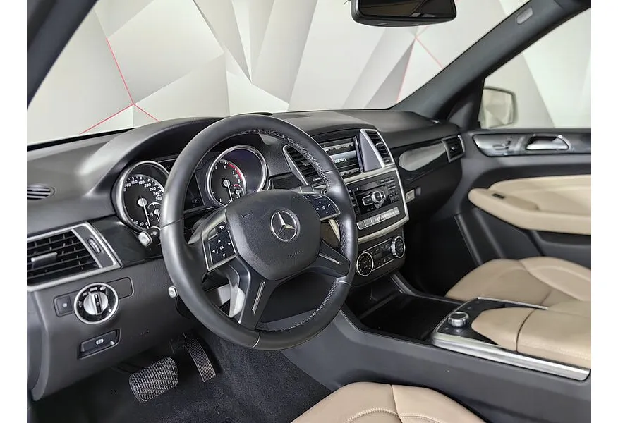 Mercedes-Benz M-Класс ML 300 BlueEfficiency 7G-Tronic Plus 4Matic (249 л.с.) Белый в АВИЛОН. Слайд №18