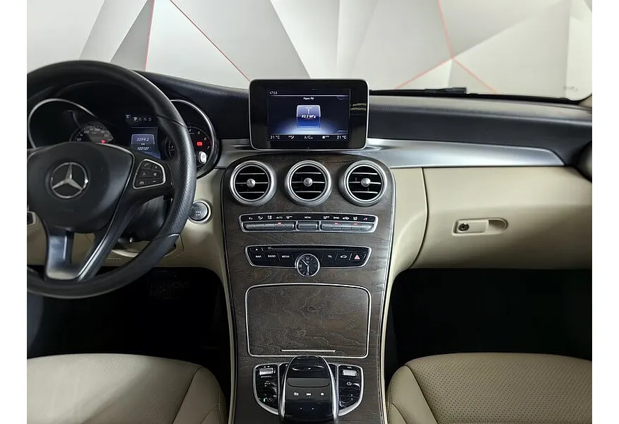 Mercedes-Benz C-Класс C 200 4Matic 9G-Tronic (184 л.с.) Особая серия Черный в АВИЛОН. Слайд №15