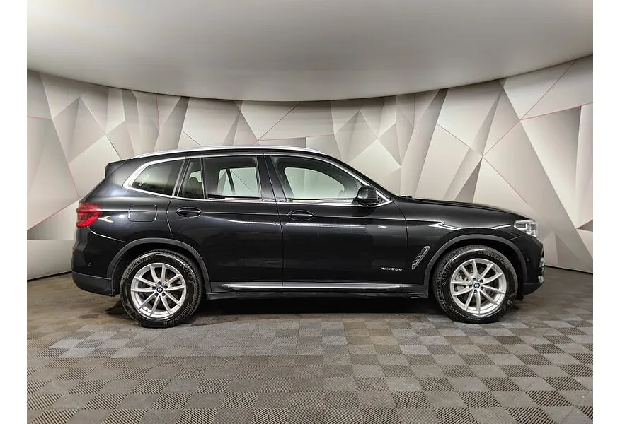 АВИЛОН - BMW X3 xDrive30d AT (249 л.с.) Luxury Черный - slide 2