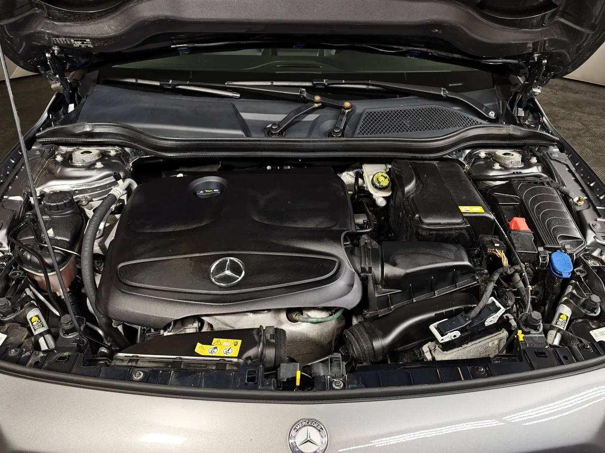 Mercedes-Benz GLA 200 7G-DCT (150 л.с.) Особая серия Серый в АВИЛОН. Слайд №11