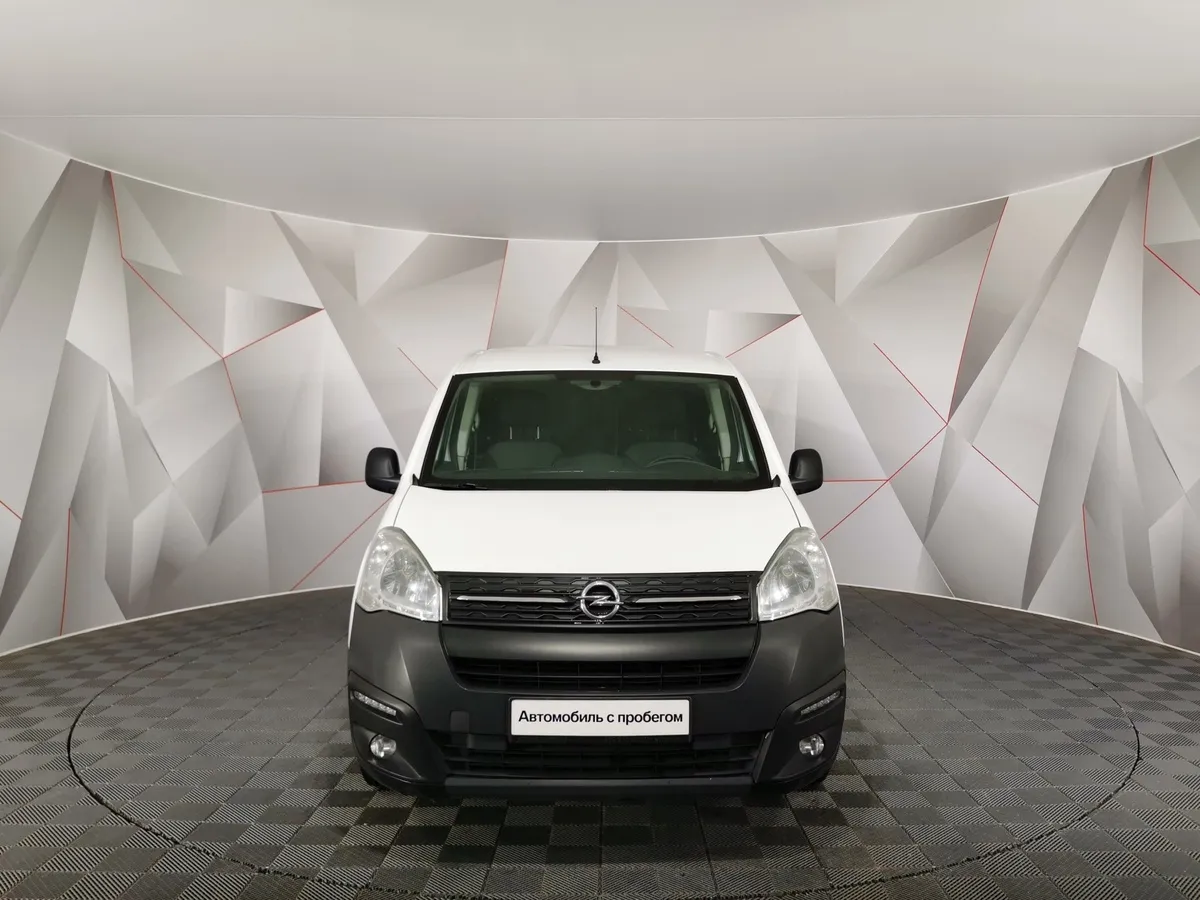 Opel Combo 1.4 MT (90 л.с.) Белый в АВИЛОН. Слайд №7