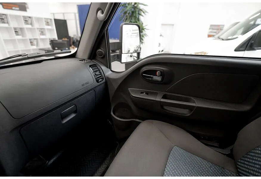 Sollers Argo 2.0d MT RWD LWB (130 л.с.) 3.5T Белый в АВИЛОН. Слайд №6