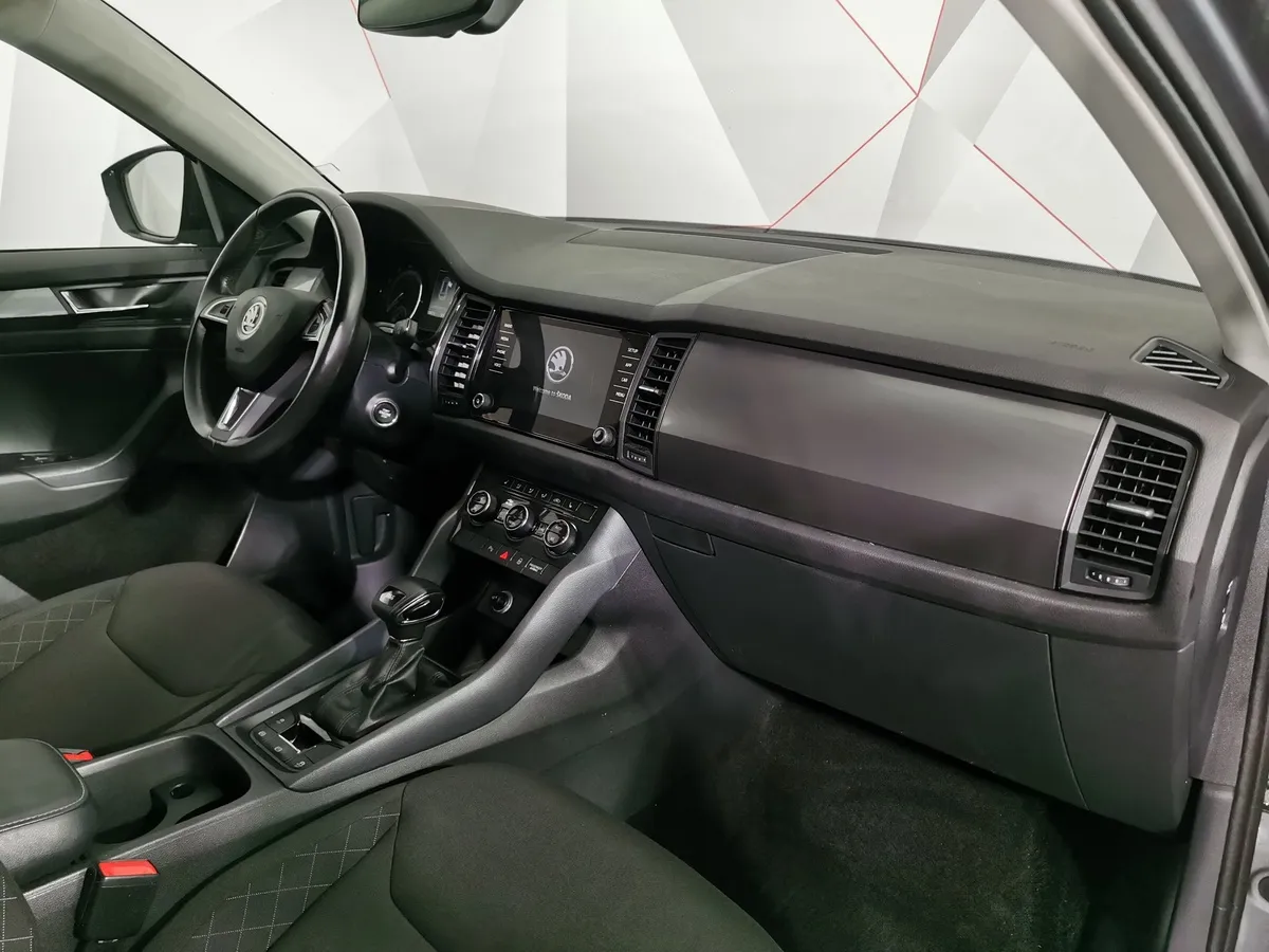 Skoda Kodiaq 1.4 TSI DSG (150 л.с.) Серый в АВИЛОН. Слайд №12