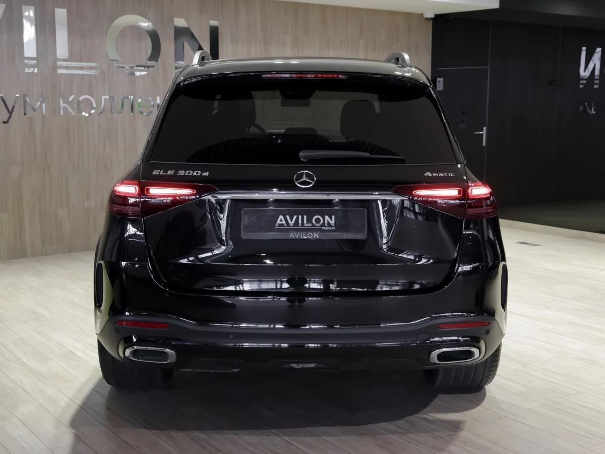 Mercedes-Benz GLE 300d 4MATIC 9G-TRONIC (269 л.с.) Черный в АВИЛОН. Слайд №6