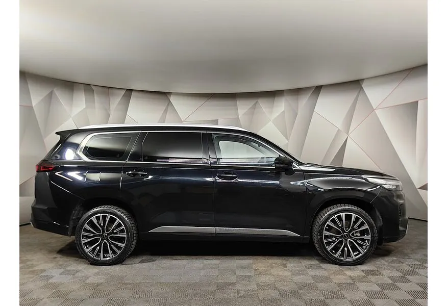 EXEED VX 2.0 AMT AWD (249 л.с.) President Черный в АВИЛОН. Слайд №6