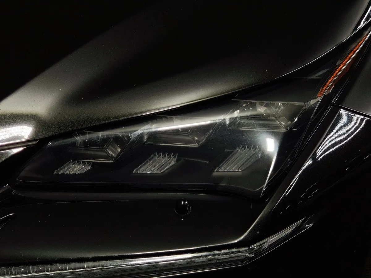 Lexus NX 200t АТ AWD (238 л.с.) Черный в АВИЛОН. Слайд №10