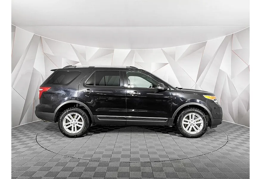 Ford Explorer 3.5 SelectShift 4WD (249 л.с.) Limited Черный в АВИЛОН. Слайд №6