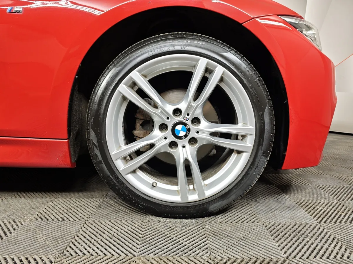 BMW 3 серия 320i xDrive AT (184 л.с.) Красный в АВИЛОН. Слайд №7